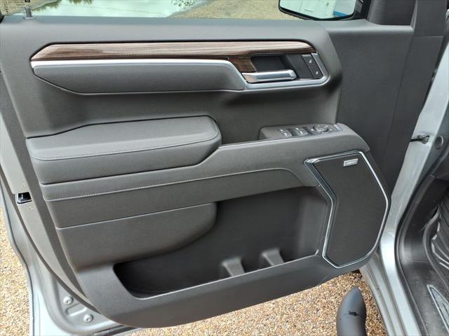 2026 Chevrolet Silverado 1500 4WD Crew Cab Short Bed RST