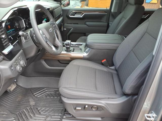 2026 Chevrolet Silverado 1500 4WD Crew Cab Short Bed RST