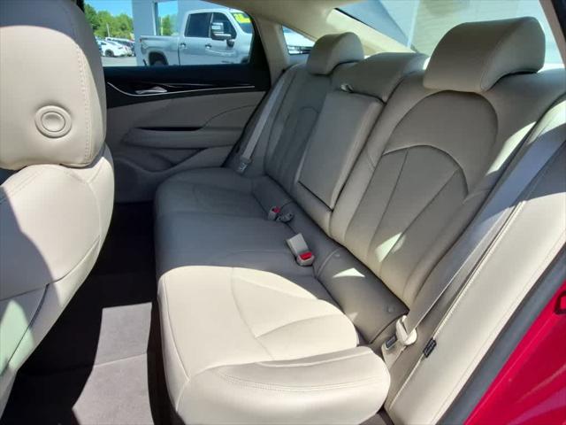 2019 Buick LaCrosse FWD Essence