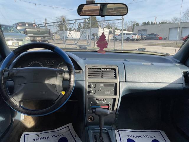 1993 Saturn SL Base SWB