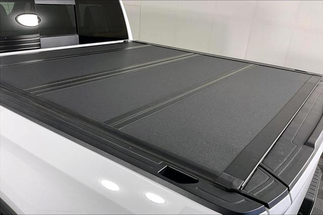 2022 GMC Sierra 1500 Limited 4WD Crew Cab Short Box AT4