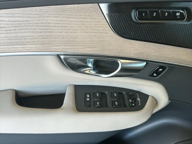 2026 Volvo XC90 Plug-In Hybrid Plus, T8 AWD, Electric/Gasoline, Bright, 7 Seats