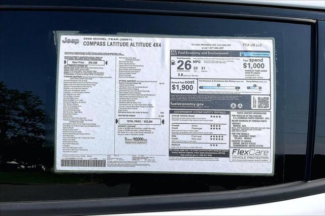 New 2026 Bright White Clear-Coat Exterior Paint Jeep Latitude image 35