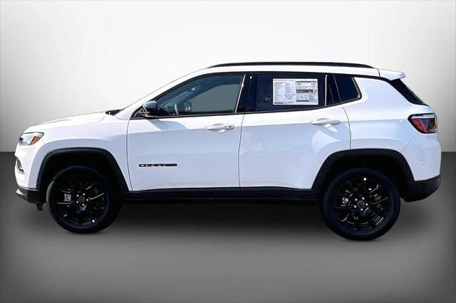 New 2026 Bright White Clear-Coat Exterior Paint Jeep Latitude image 5
