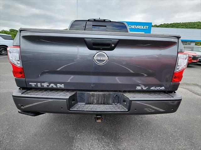 2023 Nissan Titan Crew Cab SV 4x4