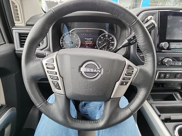 2023 Nissan Titan Crew Cab SV 4x4