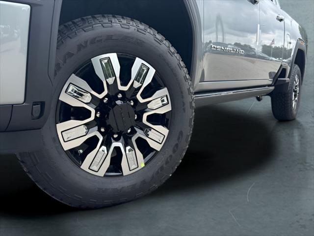 2026 GMC Sierra 2500HD Crew Cab, Standard Bed, Denali, 4WD