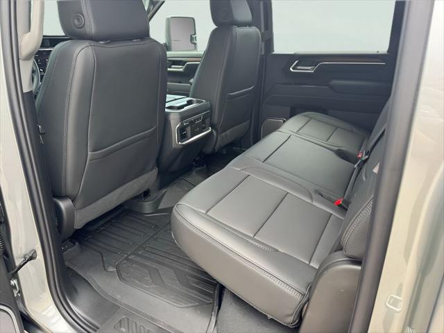 2026 GMC Sierra 2500HD Crew Cab, Standard Bed, Denali, 4WD
