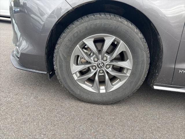 2021 Toyota Sienna XLE