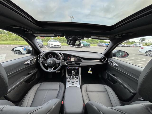 2026 Alfa Romeo Giulia GIULIA AWD 2026 Alfa Romeo Giulia GIULIA AWD