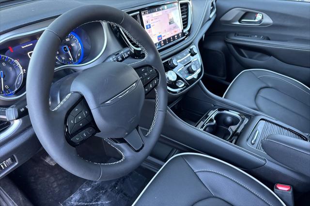 2027 Chrysler Pacifica Limited