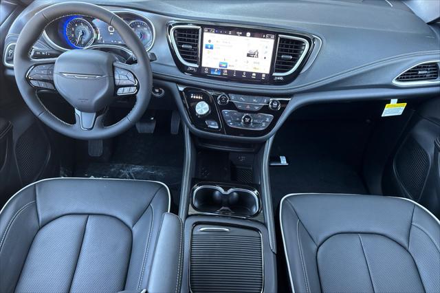 2027 Chrysler Pacifica Limited