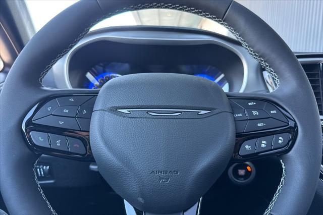 2027 Chrysler Pacifica Limited