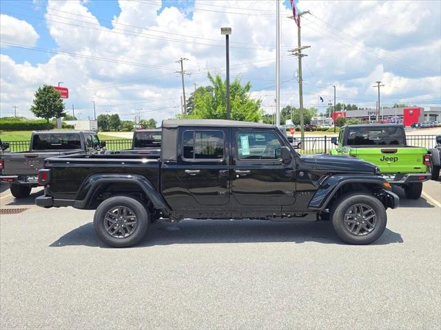 2026 Jeep Gladiator GLADIATOR SPORT S 4X4 2026 Jeep Gladiator GLADIATOR SPORT S 4X4