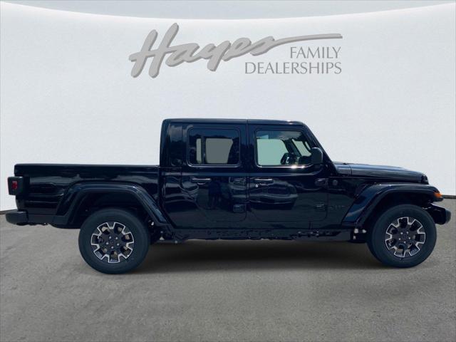 2026 Jeep Gladiator GLADIATOR SAHARA 4X4