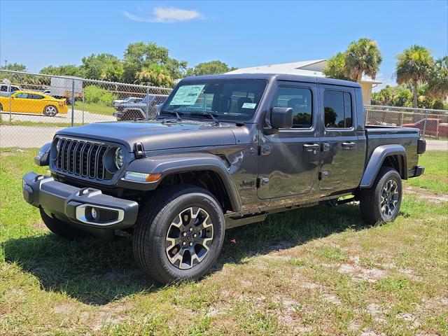 2026 Jeep Gladiator GLADIATOR SAHARA 4X4