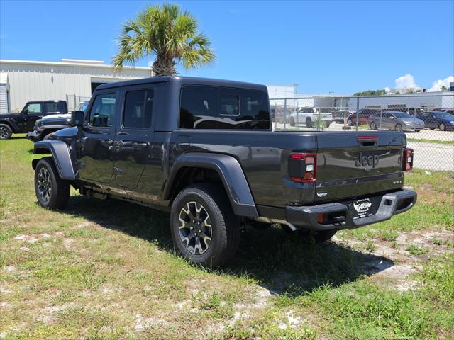 2026 Jeep Gladiator GLADIATOR SAHARA 4X4