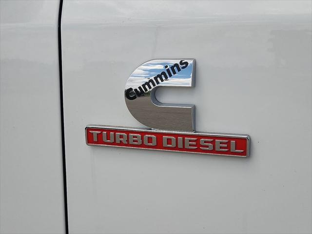 2026 Ram 3500 Laramie Mega Cab 4x4 6'4" Box