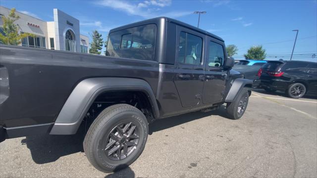 2026 Jeep Gladiator GLADIATOR SPORT 4X4