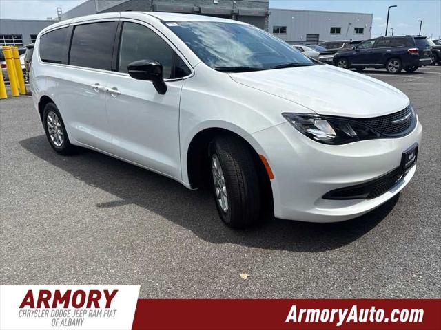 2027 Chrysler Pacifica PACIFICA LX 2027 Chrysler Pacifica PACIFICA LX