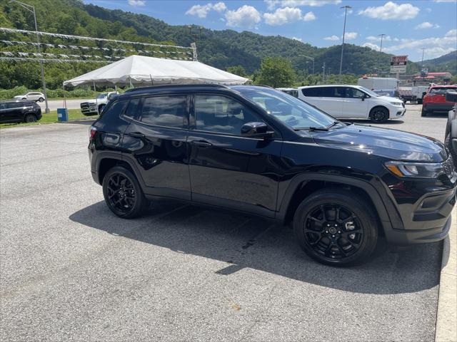 2026 Jeep Compass COMPASS LATITUDE ALTITUDE 4X4 2026 Jeep Compass COMPASS LATITUDE ALTITUDE 4X4