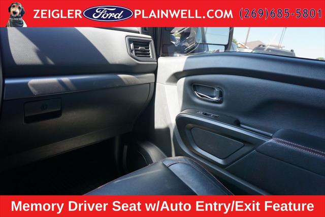 2021 Nissan Titan Crew Cab PRO-4X 4x4