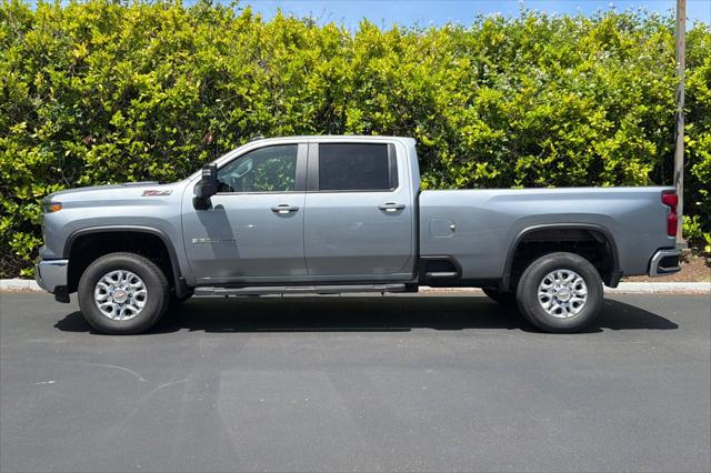 2026 Chevrolet Silverado 3500HD Crew Cab, Long Bed, LT Dual Rear Wheel, RWD
