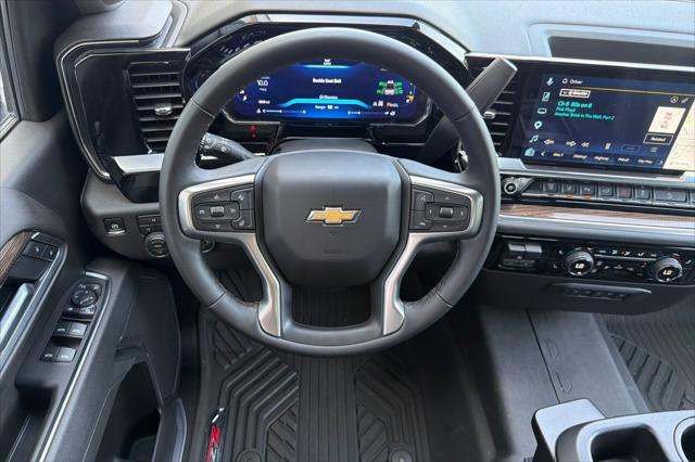 2026 Chevrolet Silverado 3500HD Crew Cab, Long Bed, LT Dual Rear Wheel, RWD