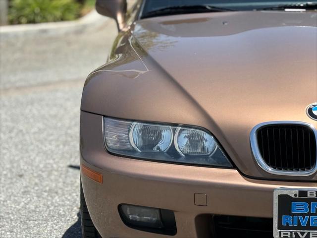 2002 BMW Z3 2.5i