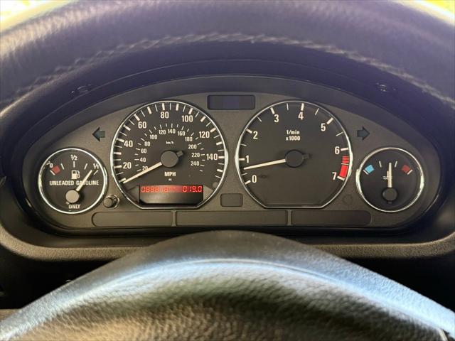2002 BMW Z3 2.5i