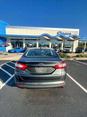 2015 Ford Fusion SE