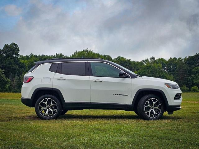 2026 Jeep Compass COMPASS LIMITED 4X4