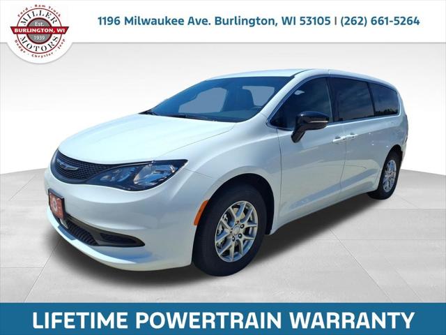 2027 Chrysler Pacifica LX for sale in Burlington, WI
