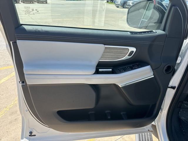 2026 Ford Expedition Max Platinum MAX