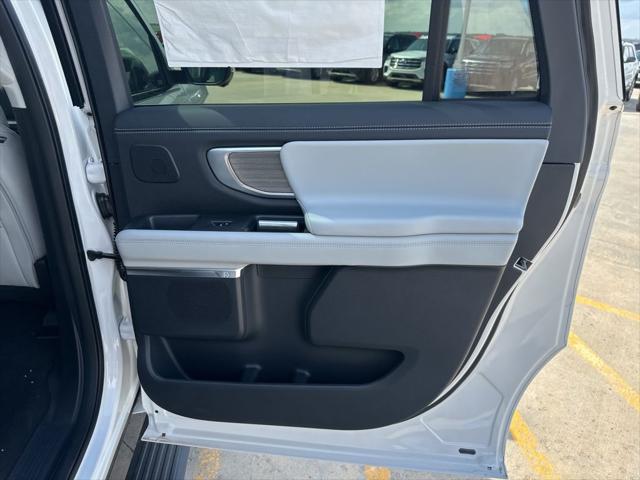 2026 Ford Expedition Max Platinum MAX