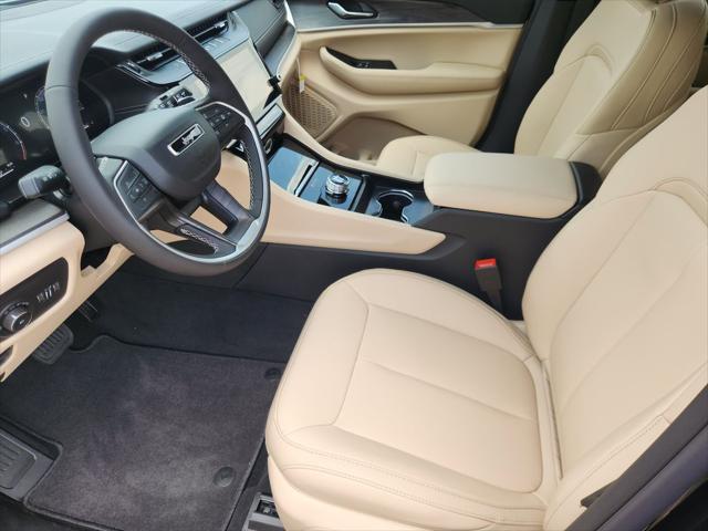 2026 Jeep Grand Cherokee Limited 4x2