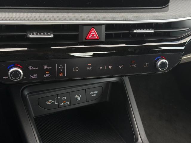 2026 Kia K5 LXS FWD