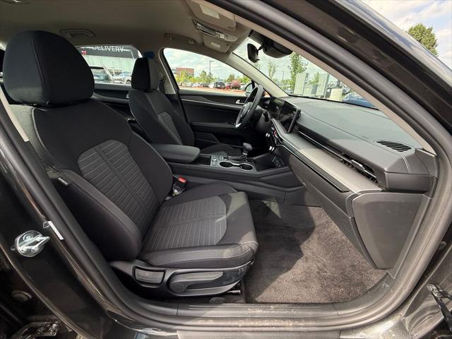 2026 Kia K5 LXS FWD