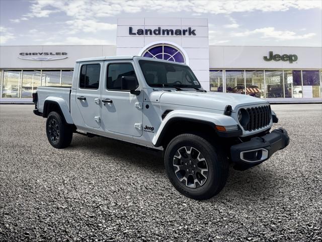 2026 Jeep Gladiator GLADIATOR SAHARA 4X4