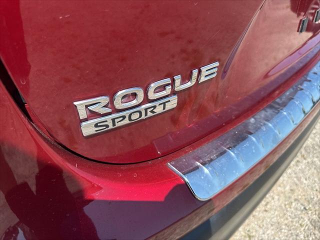 2022 Nissan Rogue Sport SV FWD Xtronic CVT