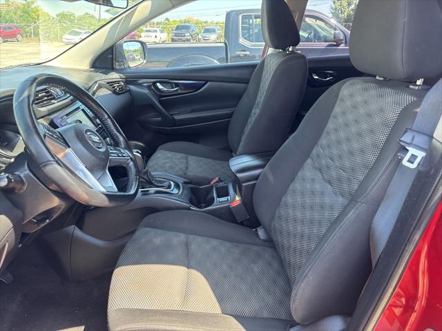 2022 Nissan Rogue Sport SV FWD Xtronic CVT