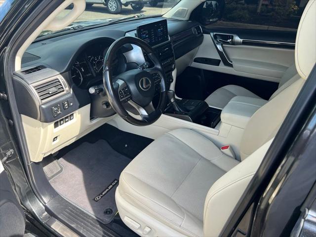 2023 Lexus GX GX 460 Premium