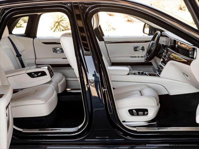 2022 Rolls-Royce Ghost Base