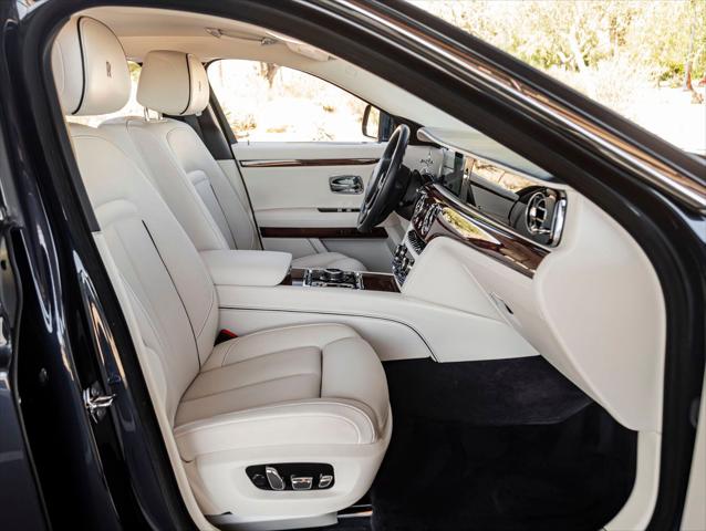 2022 Rolls-Royce Ghost Base