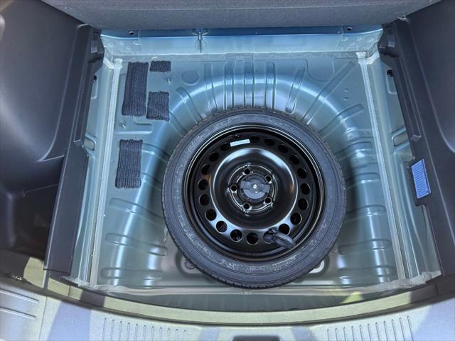 2024 Buick NV Sport Touring FWD