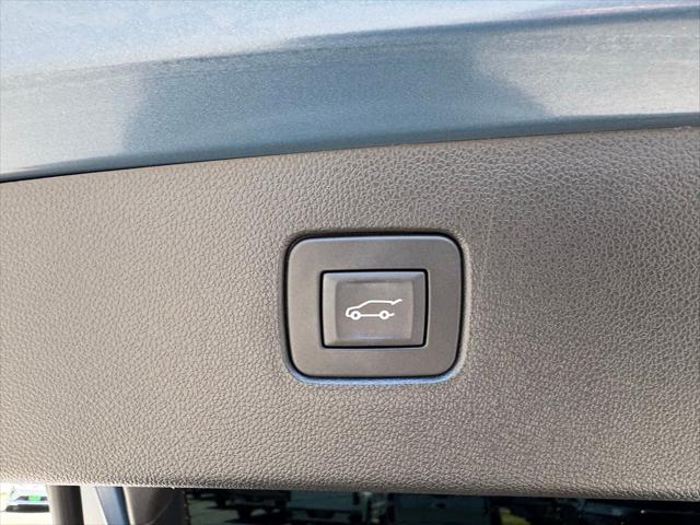 2024 Buick NV Sport Touring FWD