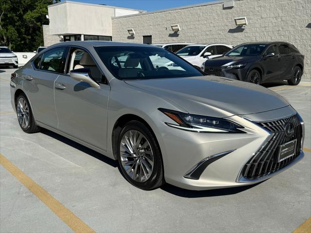 2023 Lexus ES 300h Ultra Luxury for sale in Annapolis, MD