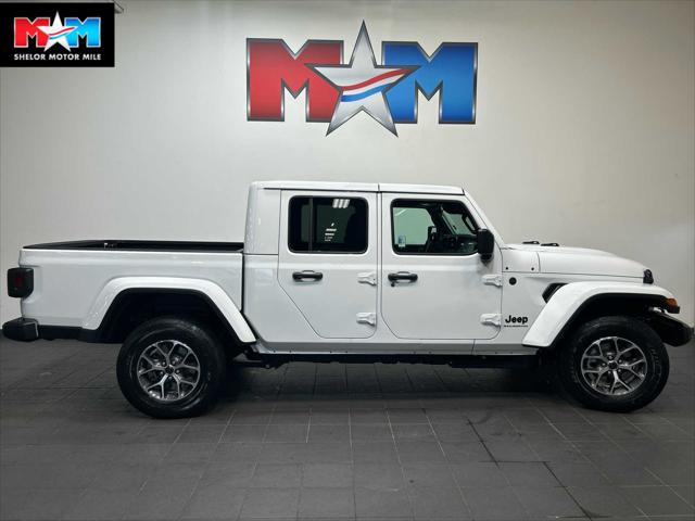 2026 Jeep Gladiator GLADIATOR SPORT S 4X4 2026 Jeep Gladiator GLADIATOR SPORT S 4X4