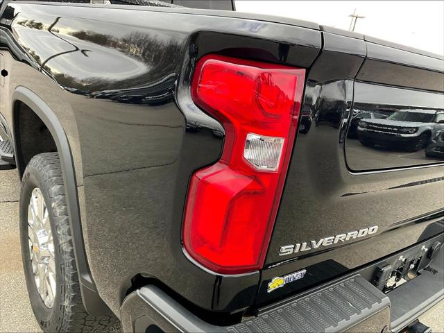 2024 Chevrolet Silverado 2500HD 4WD Crew Cab Standard Bed High Country