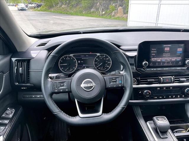 2022 Nissan Pathfinder SV 4WD